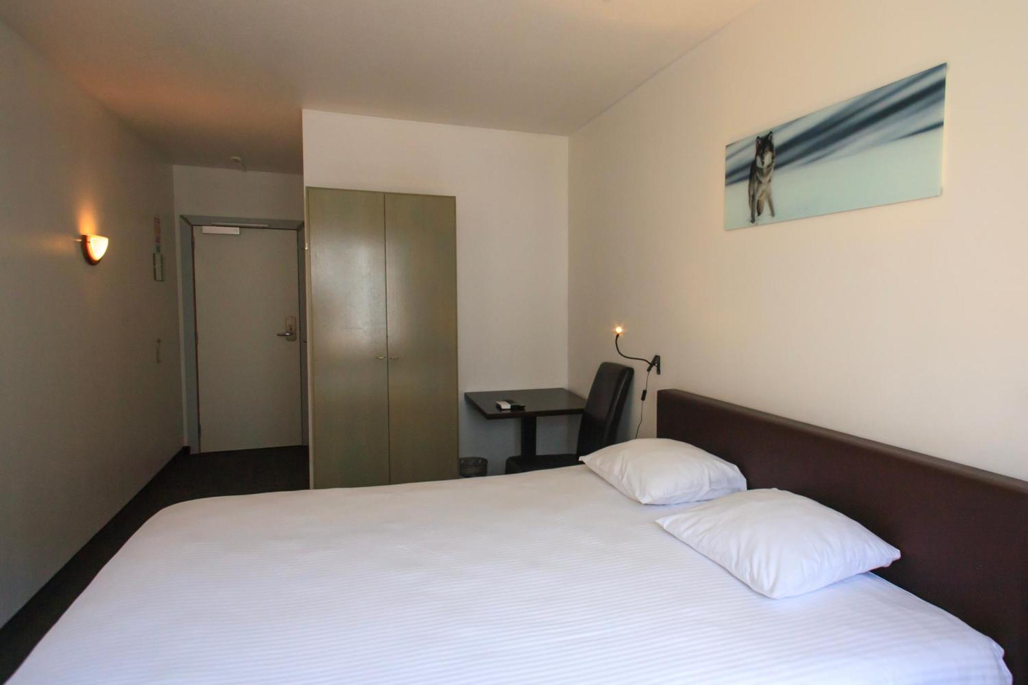 St-Janshof Hotel Waregem Exterior foto